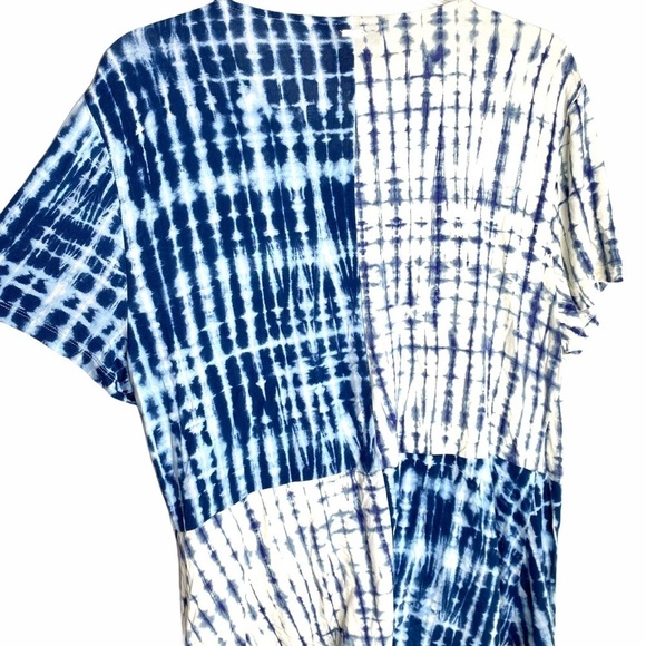 DKNY Batik Top - Picture 9 of 13